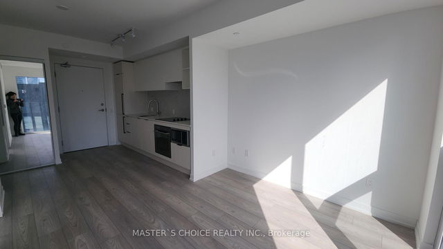3106 - 82 Dalhousie Street