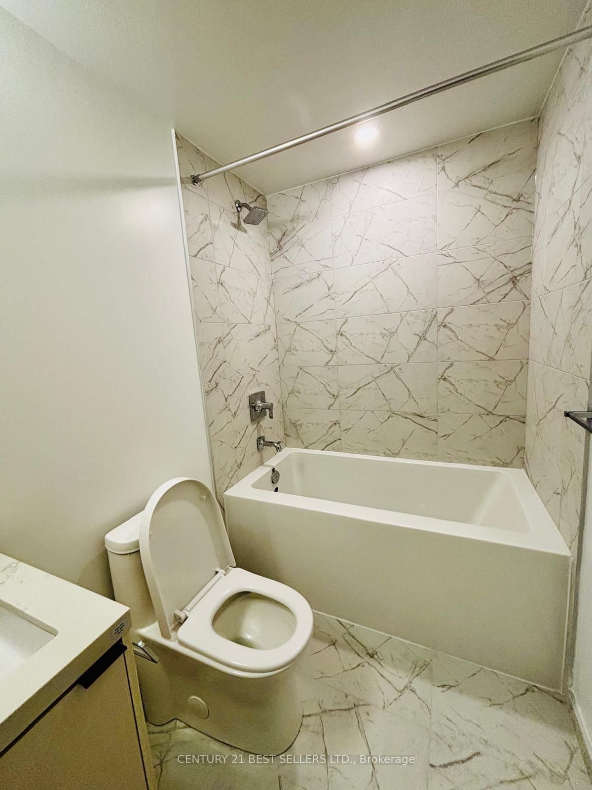 252 Church Street, Unit 3016 - Photo 11