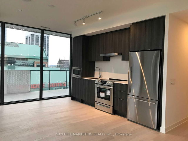 2405 - 25 Richmond Street