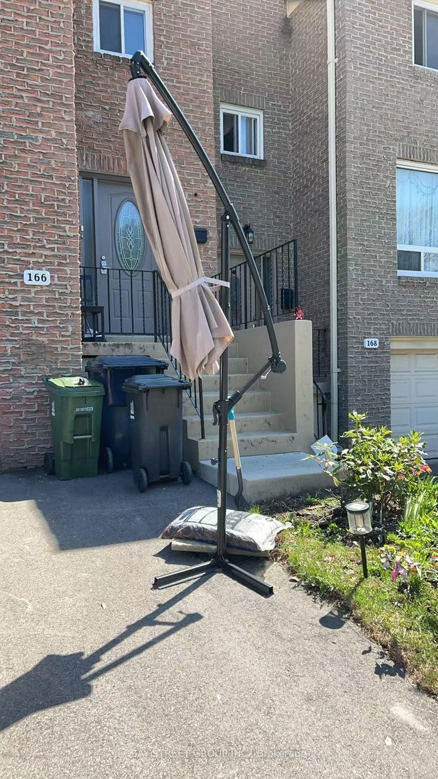 166 Rusty Crestway N/A
