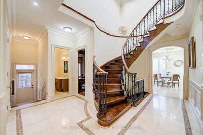 219 Greenfield Ave, Toronto - Willowdale East image-0-4