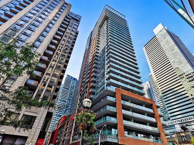 411 - 8 Mercer Street