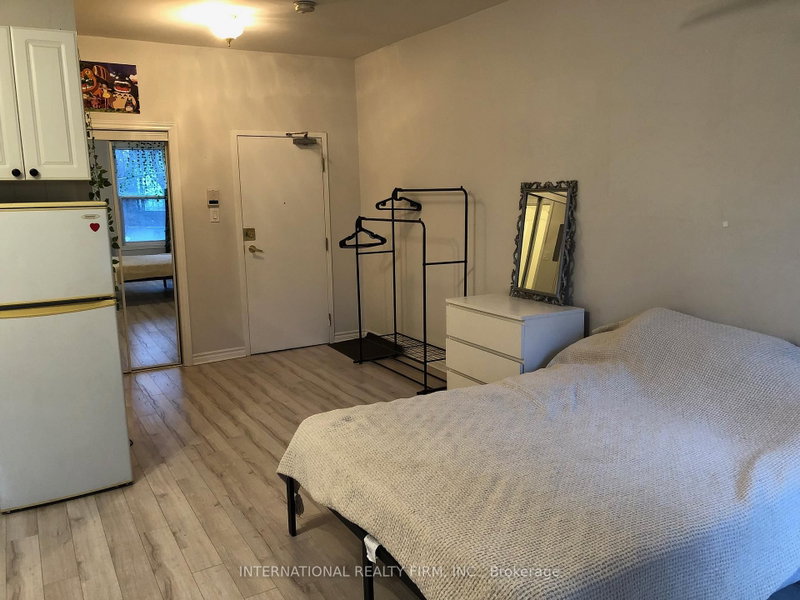 Room1