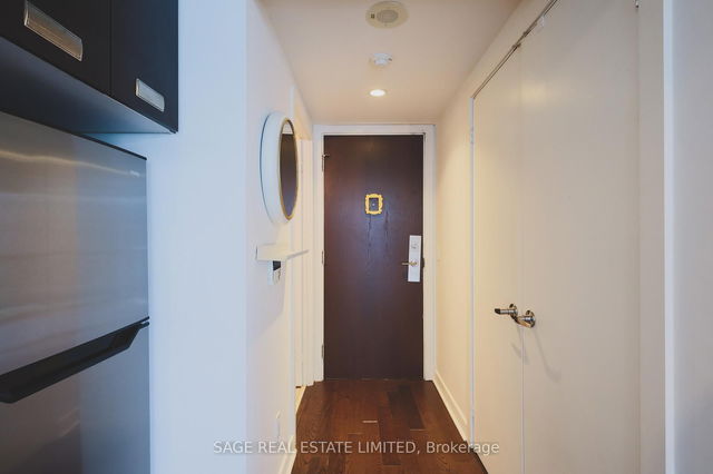 1601 - 80 Western Battery Road