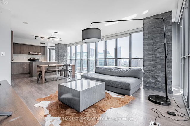 1603 - 110 Charles Street