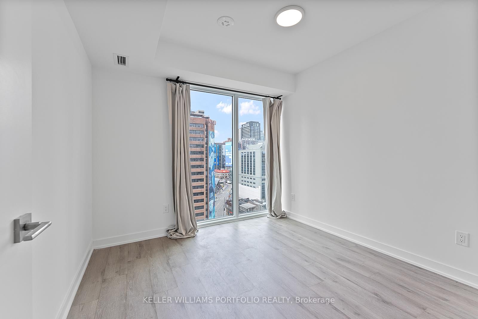 252 Church Street, Unit 1116 - Photo 12