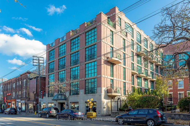 228 - 901 Queen Street