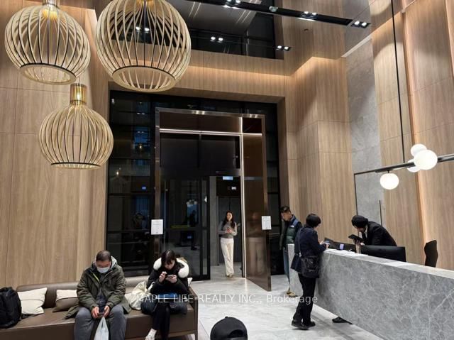 252 CHURCH Street, Unit 1916 - Photo 4