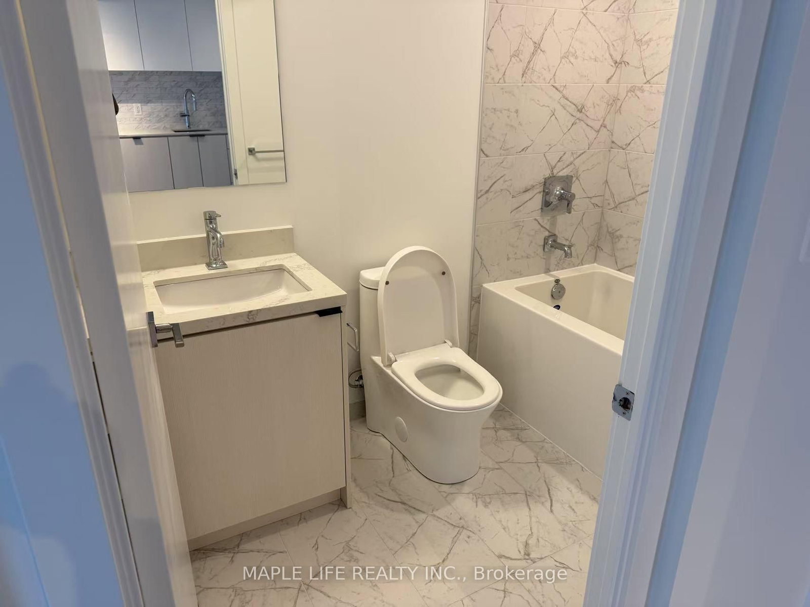 252 CHURCH Street, Unit 1916 - Photo 8