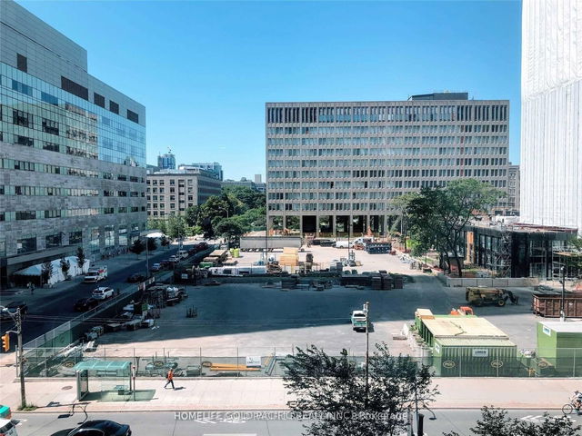 509 - 887 Bay Street