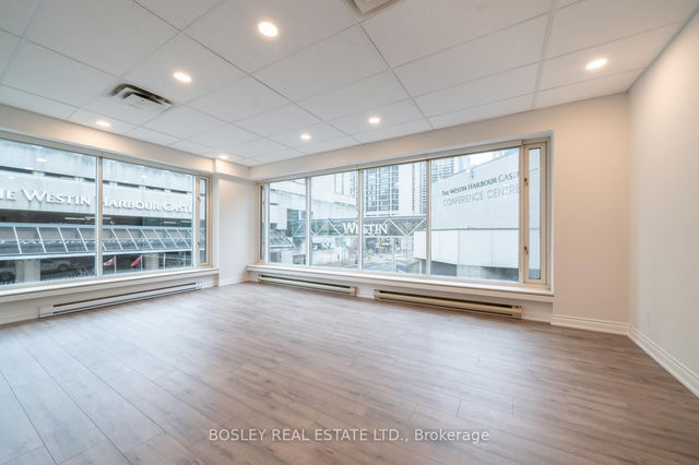 201 - 10 Queens Quay N/A
