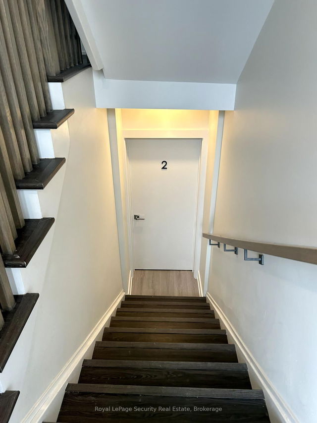 Unit 2 - 513 Ossington Street
