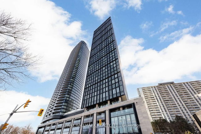 2601 - 575 Bloor Street