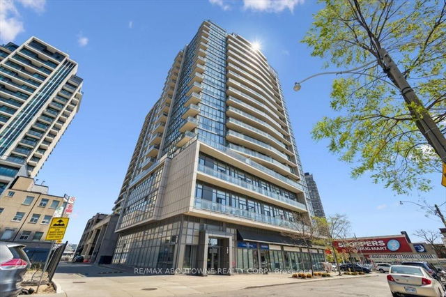 1209 - 530 St Clair Avenue