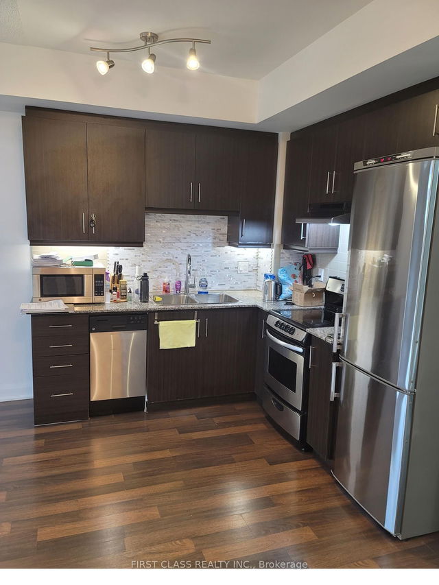 306 - 68 Canterbury Place