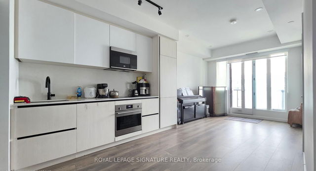 2101 - 108 Peter Street