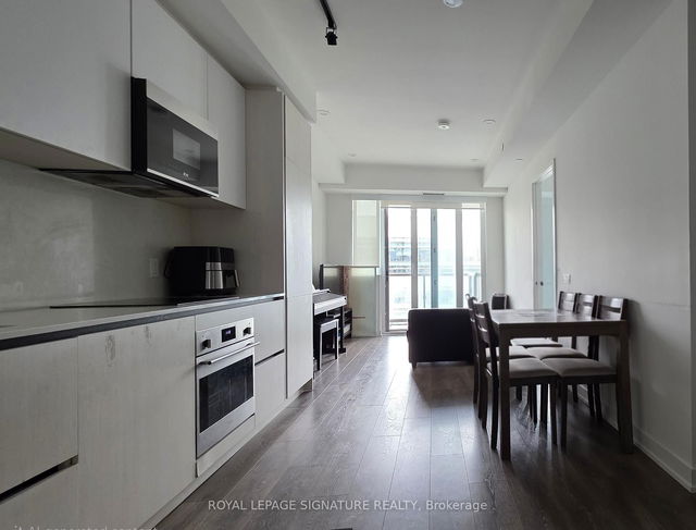 2101 - 108 Peter Street