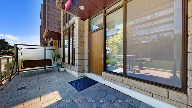 TH15 - 121 Mcmahon Drive