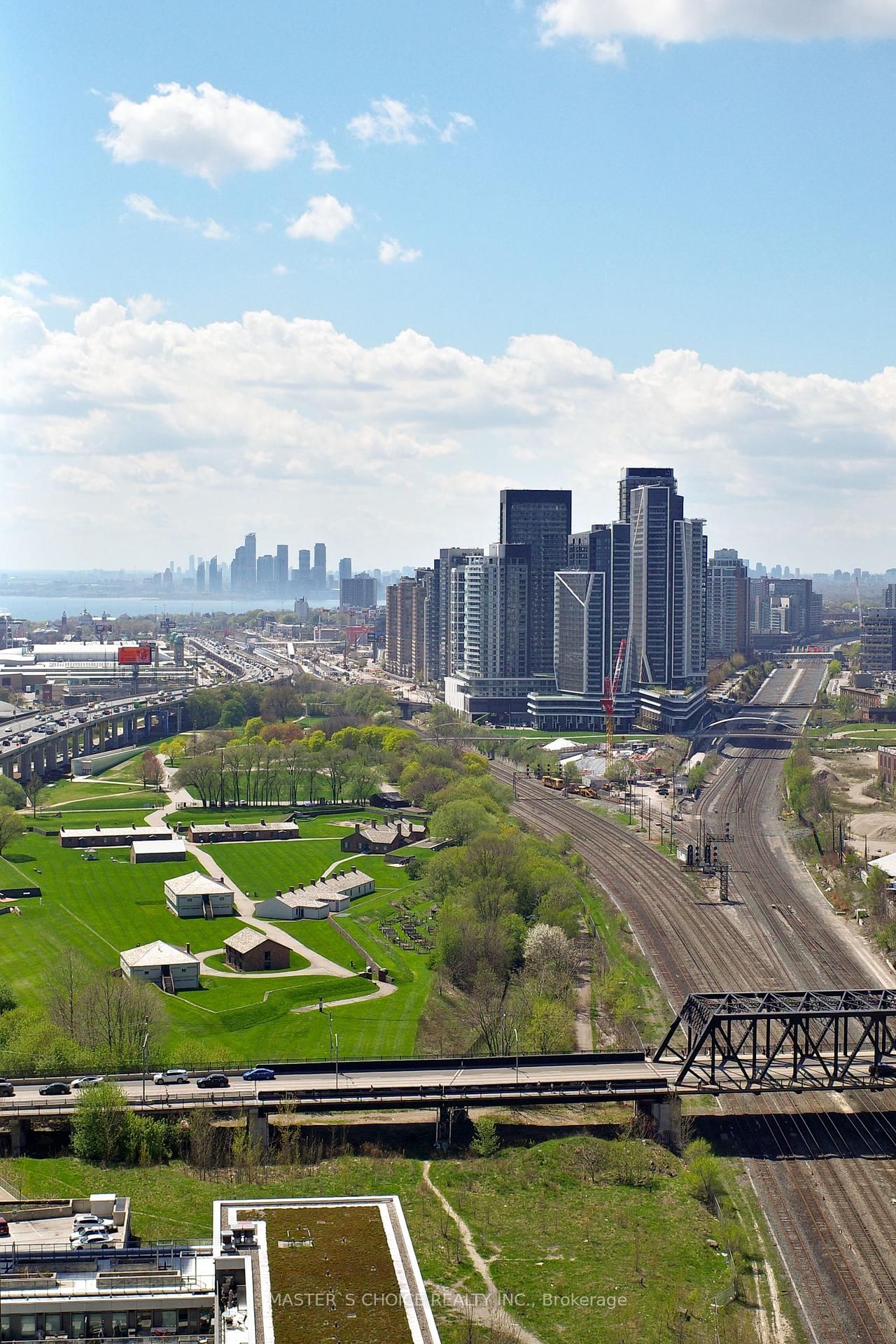 Condo for sale at 3110-21 Iceboat Terrace, Toronto, Waterfront Communities C1, M5V 4A9 - MLS: C12142654
