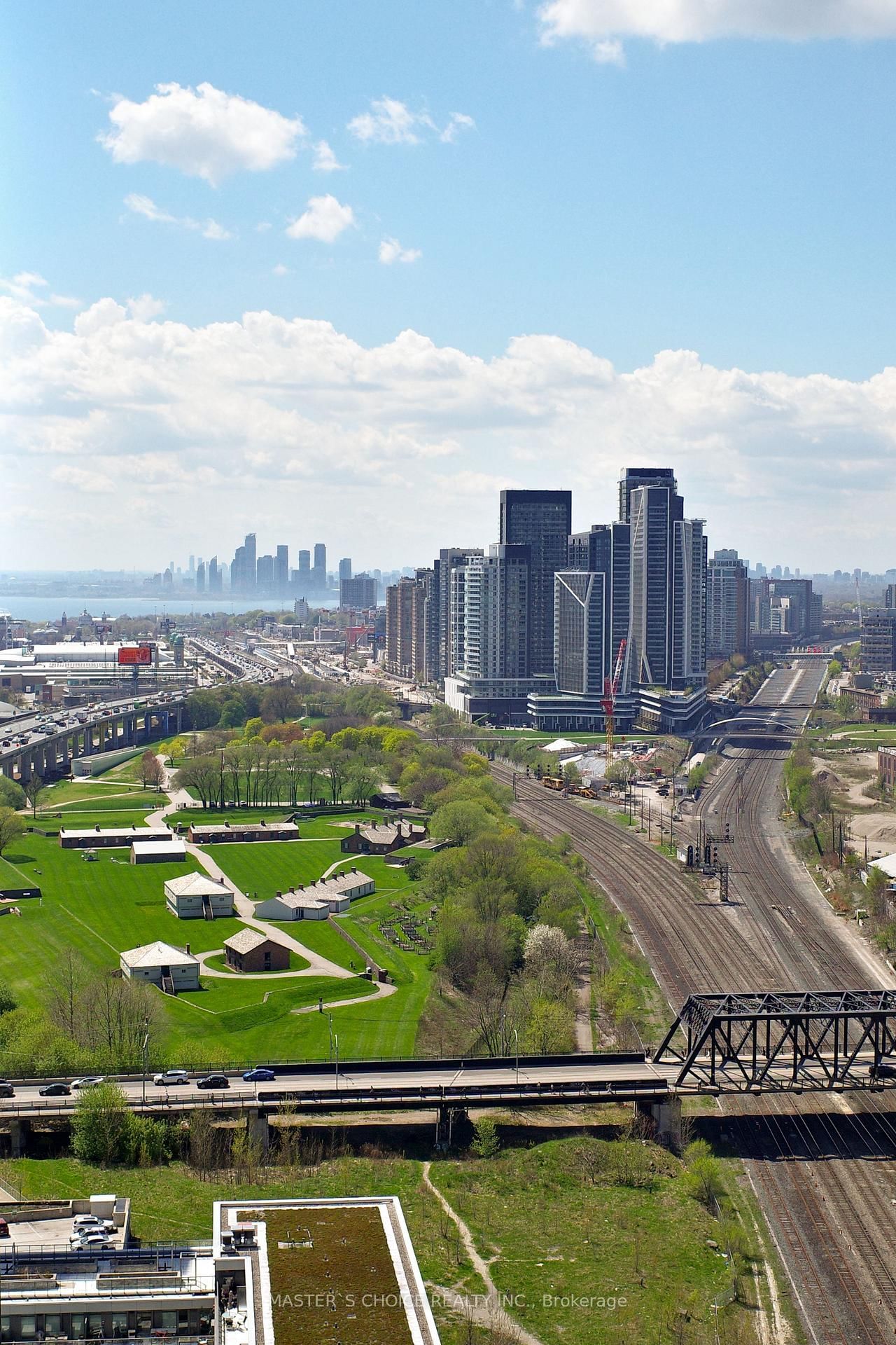 Condo for sale at 3110-21 Iceboat Terrace, Toronto, Waterfront Communities C1, M5V 4A9 - MLS: C12142654
