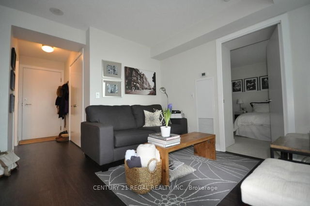 401 - 100 Western Battery Road