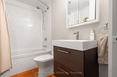 Unit 204 — 183 Dovercourt Rd, Toronto - Trinity-Bellwoods image-0-2