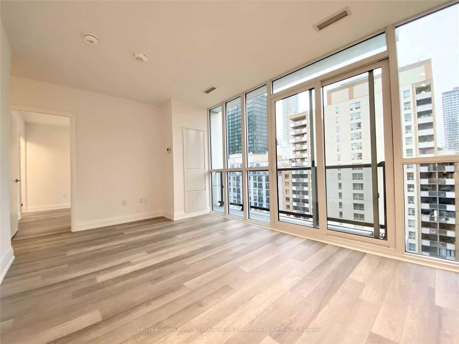 Condo for lease at 905-77 Mutual Street, Toronto, Church-Yonge Corridor, M5B 2A9 - MLS: C12143200