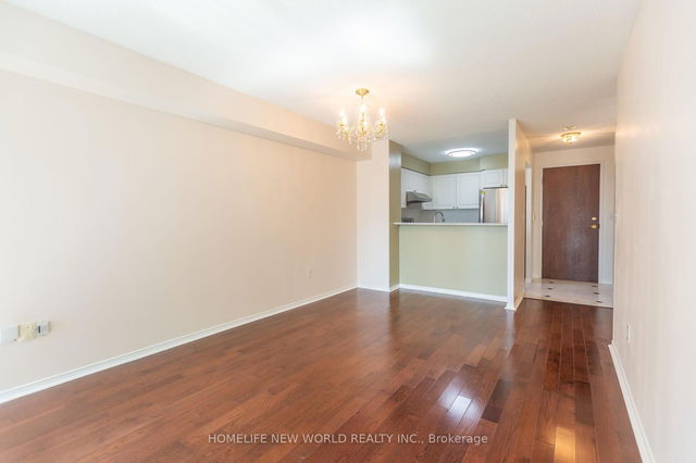 502 - 18 Pemberton Avenue