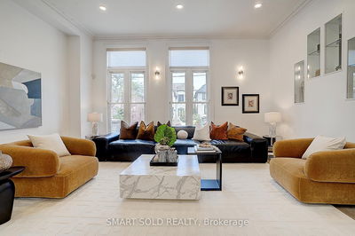 677 Woburn Ave, Toronto - Bedford Park-Nortown image-0-2