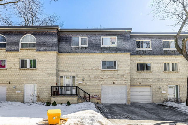 70 - 43 Courville Coachway Way