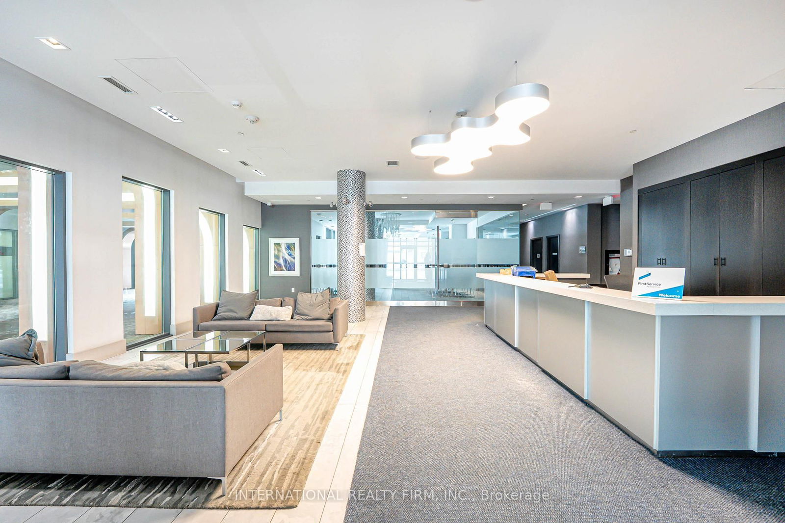 Condo for lease at 520-525 Adelaide Street, Toronto, Waterfront Communities C1, M5V 0N7 - MLS: C12143581
