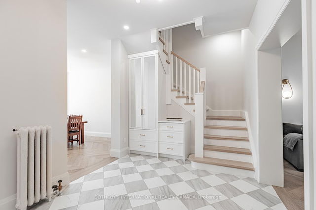 143 Farnham Avenue