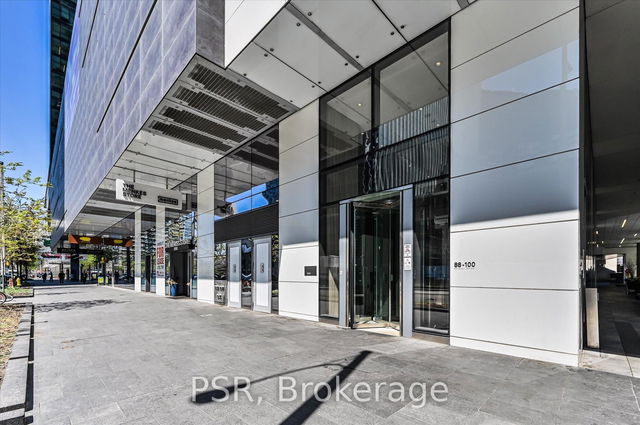 2409 - 88 Harbour Street