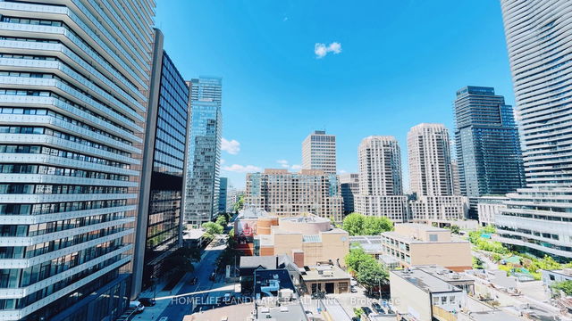 801 - 501 Yonge Street