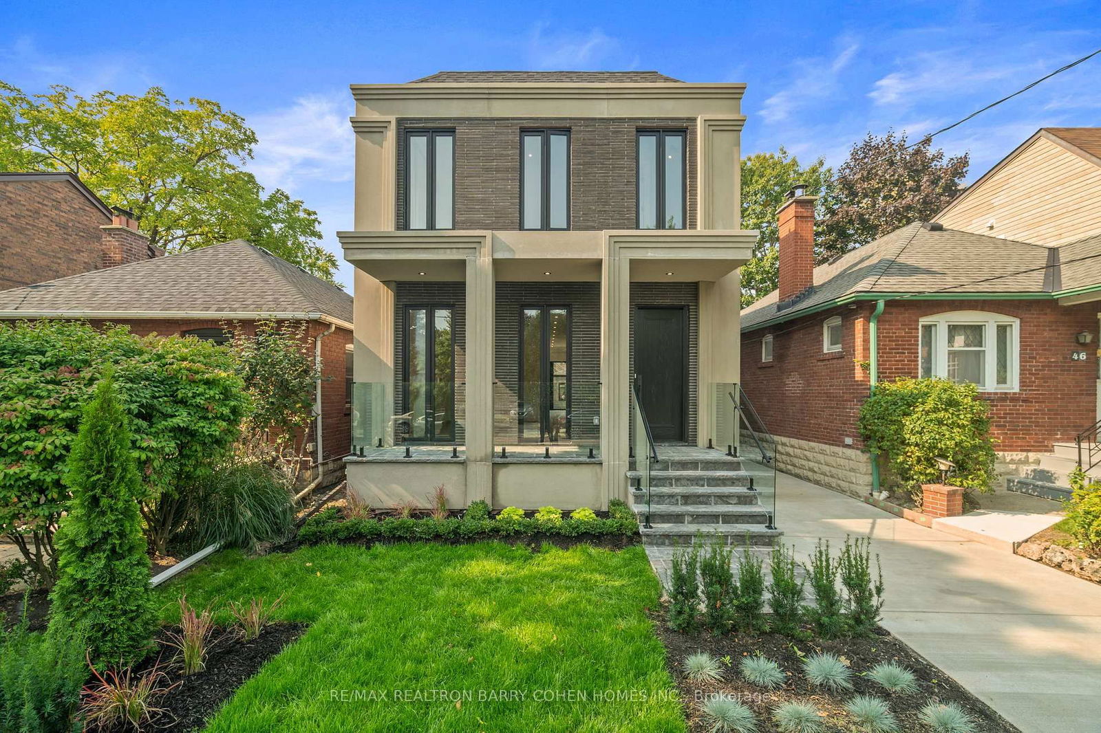 Detached House for lease at 44 Donegall Drive, Toronto, Leaside, M4G 3G5 - MLS: C12143961