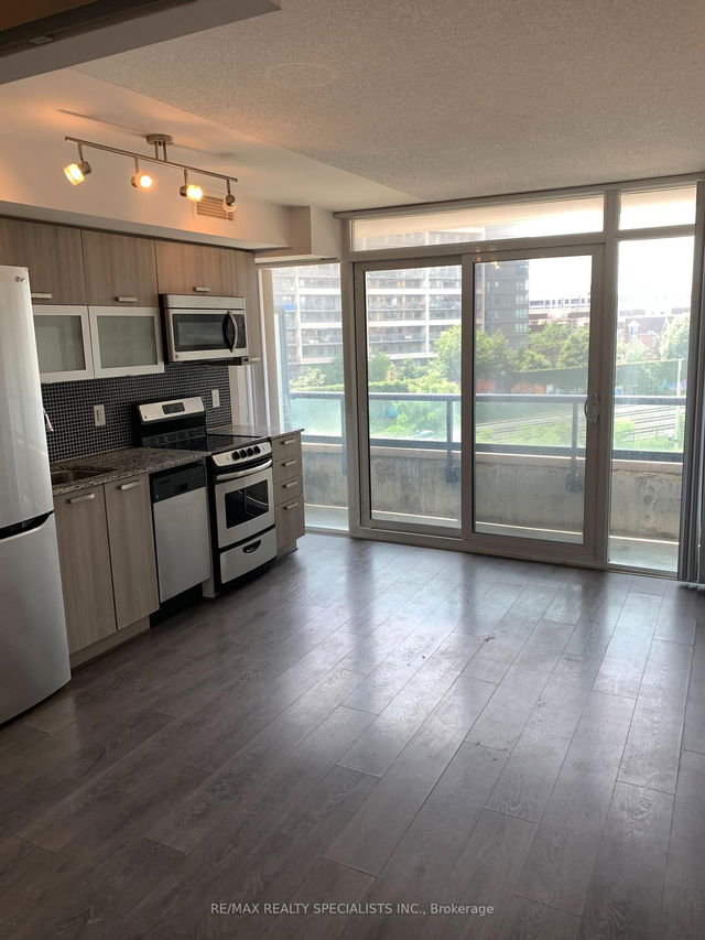 522W - 36 Lisgar Street