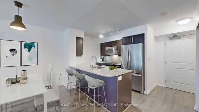1115 - 35 Bastion Street