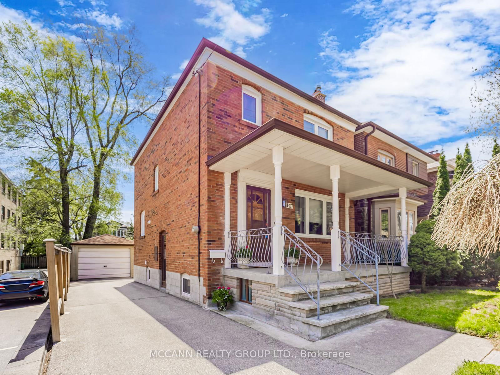Detached House for sale at 407 Roselawn Avenue, Toronto, Lawrence Park South, M5N 1J9 - MLS: C12144265
