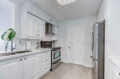 Unit 707 — 30 Greenfield Ave, Toronto - Willowdale East image-0-3