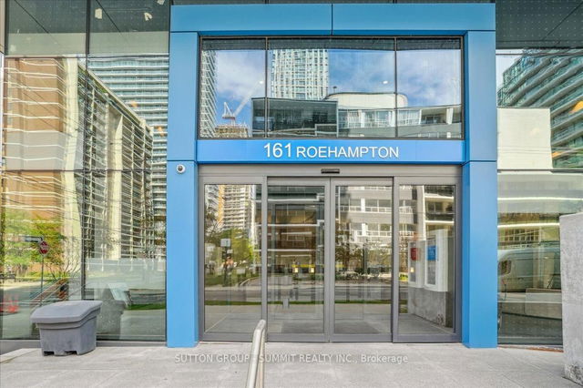 1010 - 161 Roehampton Avenue