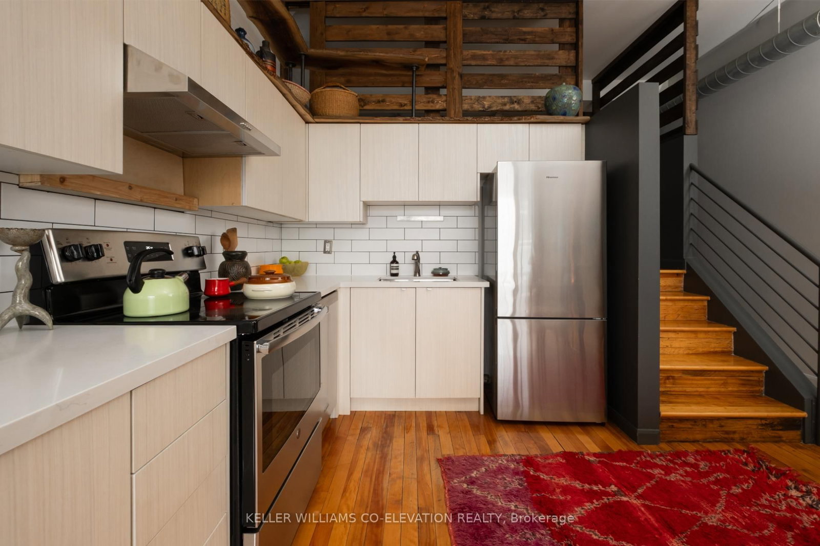 Listing Image 7