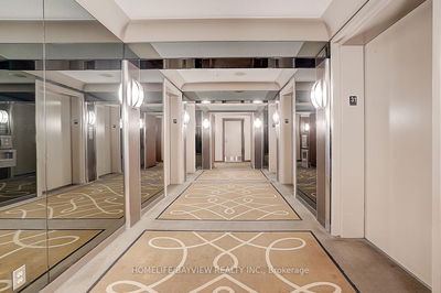 Unit 3106 — 99 Harbour Sq, Toronto - Waterfront Communities C1 image-0-2