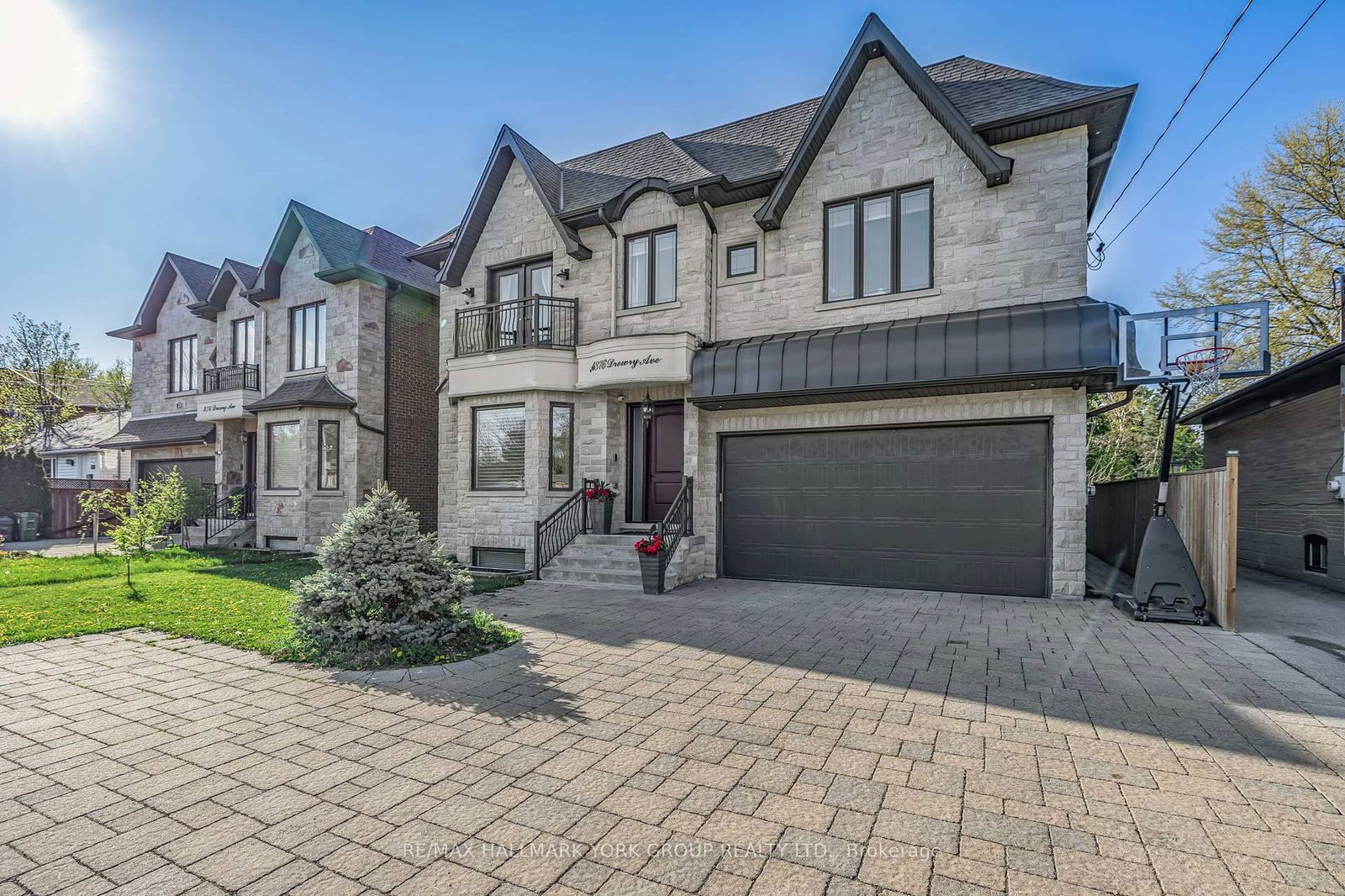 Detached House for sale at 376A Drewry Avenue, Toronto, Newtonbrook West, M2M 1E7 - MLS: C12145129
