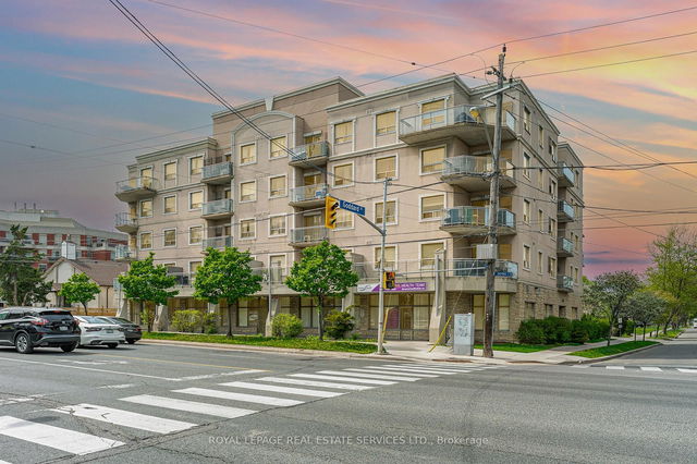 303 - 778 Sheppard Avenue