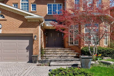10 Ambassador Pl, Toronto - Clanton Park image-0-2