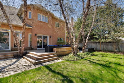 10 Ambassador Pl, Toronto - Clanton Park image-0-3