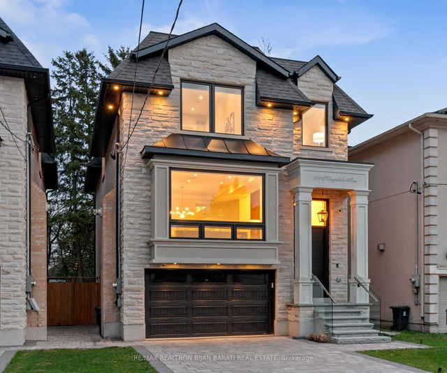 109 Kingsdale Avenue