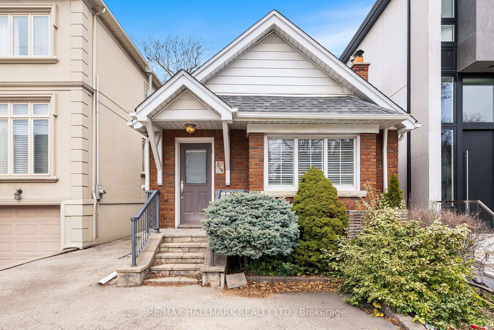Detached House sold at 364 Deloraine Avenue, Toronto, Bedford Park-Nortown, M5M 2B6 - MLS: C12145531