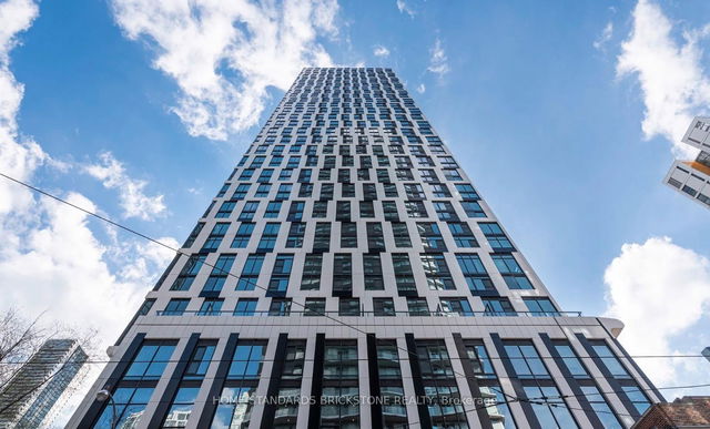 2102 - 252 Church Street