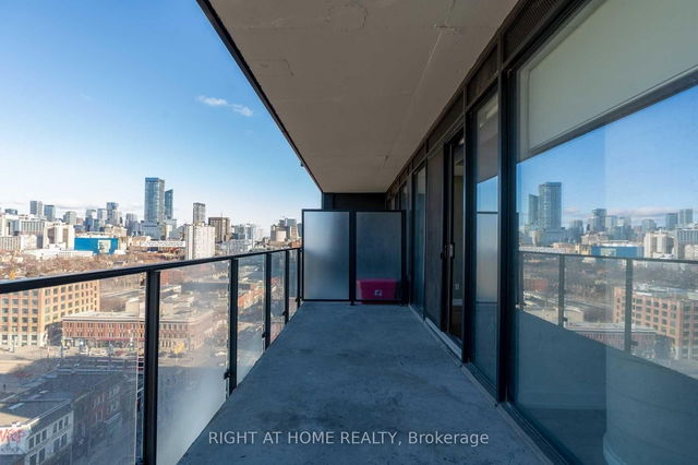 1501 - 458 Richmond Street